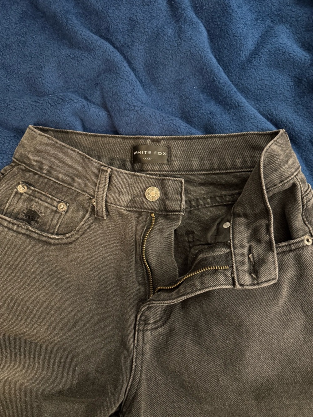 White Fox baggy mid rise jeans